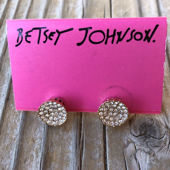 Betsey Johnson Jewelry - 🎁 BNWT Betsey Johnson Pave Crystal Earrings!